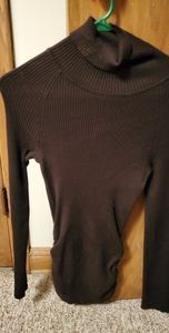 Maurices long sleeve, size M turtle neck.